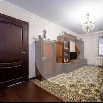 Продается Многокомнатная квартира, 107 м²