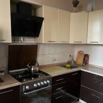 Сдается Многокомнатная квартира, 90 м²