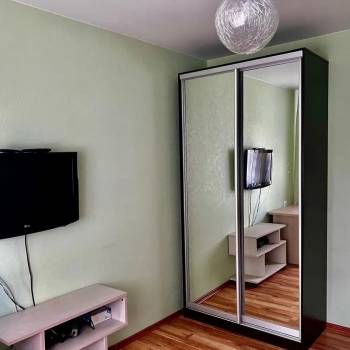 Сдается Многокомнатная квартира, 90 м²