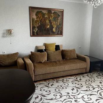 Сдается Многокомнатная квартира, 90 м²