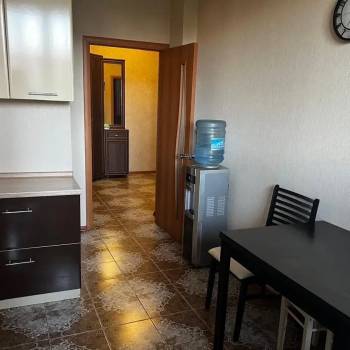 Сдается Многокомнатная квартира, 90 м²