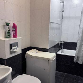 Сдается 1-комнатная квартира, 51,9 м²
