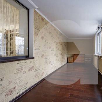 Продается Многокомнатная квартира, 107 м²