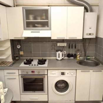 Продается 3-х комнатная квартира, 48,4 м²