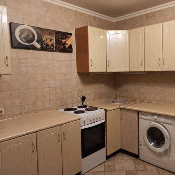 Сдается 1-комнатная квартира, 38 м²