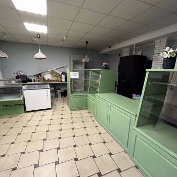 Сдается Торговое помещение, 90 м²