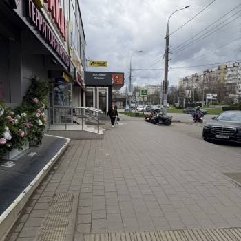 Сдается Нежилое помещение, 177 м²