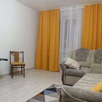 Сдается Многокомнатная квартира, 84 м²