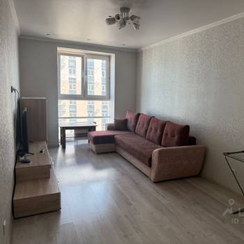 Сдается 1-комнатная квартира, 40 м²