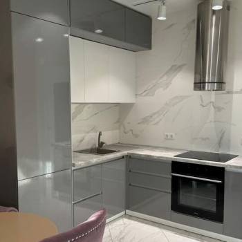 Сдается 1-комнатная квартира, 45 м²