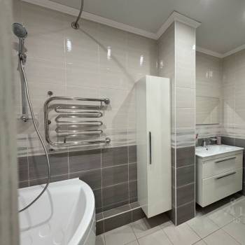 Продается 2-х комнатная квартира, 65,3 м²
