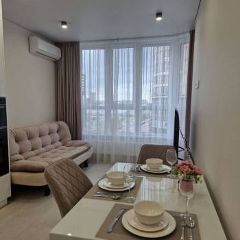 Сдается 2-х комнатная квартира, 70 м²
