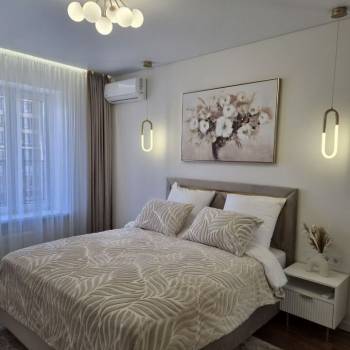 Сдается 2-х комнатная квартира, 70 м²