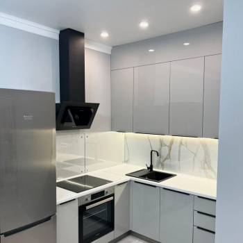 Продается 1-комнатная квартира, 35 м²
