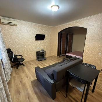 Сдается 1-комнатная квартира, 40 м²
