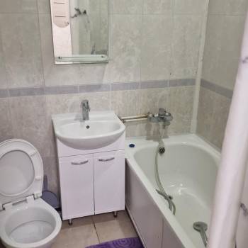 Сдается 1-комнатная квартира, 41 м²