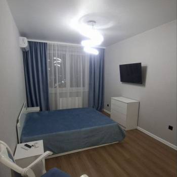Сдается 1-комнатная квартира, 42,9 м²