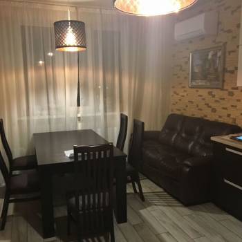 Продается 3-х комнатная квартира, 103 м²