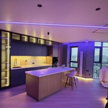 Продается 2-х комнатная квартира, 79,8 м²