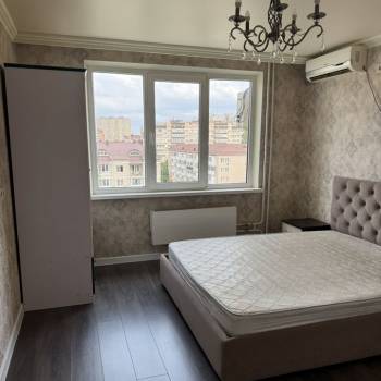 Сдается 2-х комнатная квартира, 65 м²