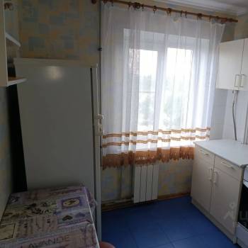 Продается 1-комнатная квартира, 32 м²