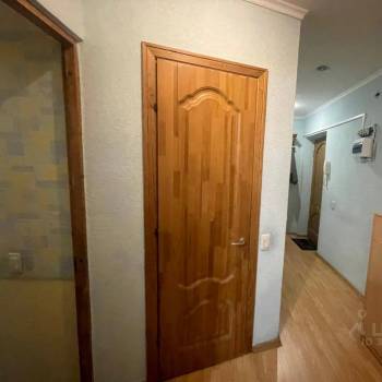 Продается 1-комнатная квартира, 32 м²
