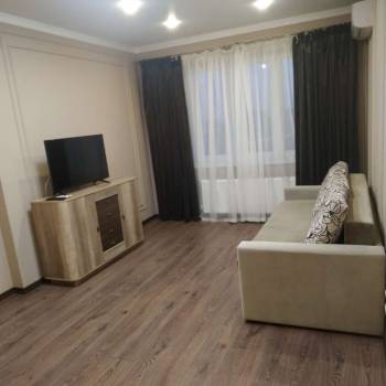 Сдается 1-комнатная квартира, 47 м²