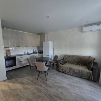 Сдается 1-комнатная квартира, 45 м²