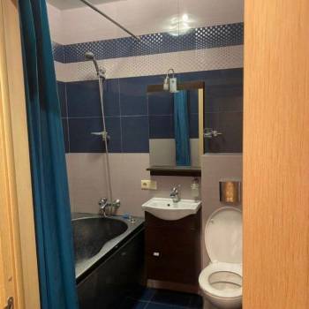 Сдается 1-комнатная квартира, 46 м²