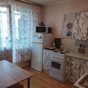 Продается 1-комнатная квартира, 38,4 м²