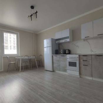 Сдается 2-х комнатная квартира, 73,5 м²