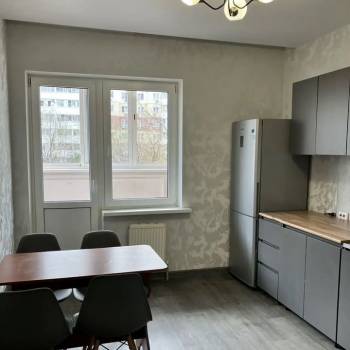 Сдается 2-х комнатная квартира, 58 м²