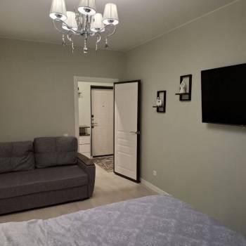 Сдается 1-комнатная квартира, 38 м²
