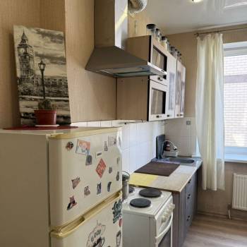 Сдается 1-комнатная квартира, 38 м²