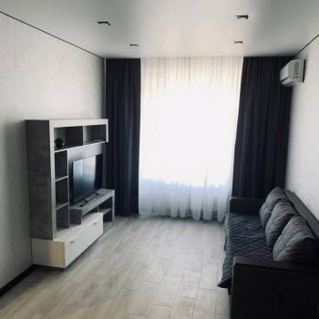 Сдается 1-комнатная квартира, 39 м²