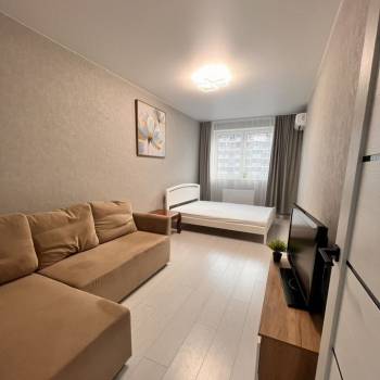 Сдается 1-комнатная квартира, 40 м²