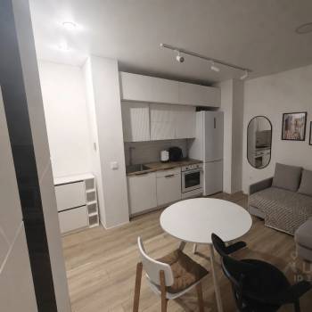 Сдается 1-комнатная квартира, 37 м²