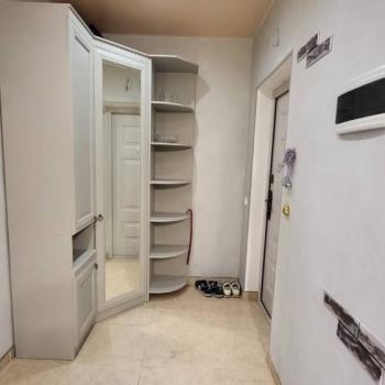 Продается 1-комнатная квартира, 50 м²
