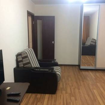 Сдается 1-комнатная квартира, 39 м²