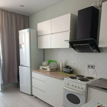 Сдается 1-комнатная квартира, 39 м²