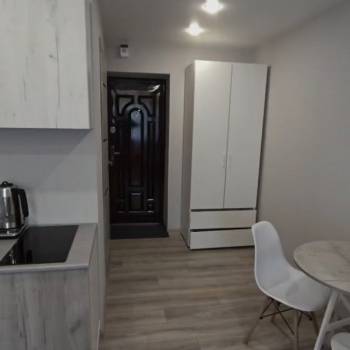 Продается 1-комнатная квартира, 18,3 м²