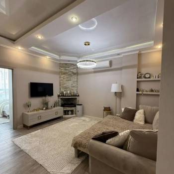 Продается 2-х комнатная квартира, 78 м²
