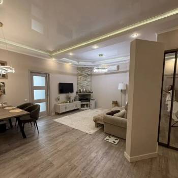 Продается 2-х комнатная квартира, 78 м²