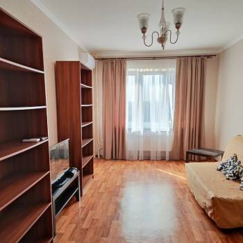 Сдается 1-комнатная квартира, 35 м²