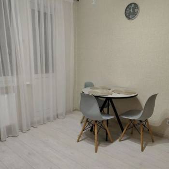 Сдается 1-комнатная квартира, 37 м²