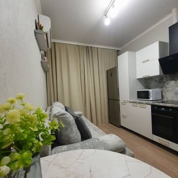 Продается 1-комнатная квартира, 37,8 м²