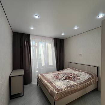 Сдается 2-х комнатная квартира, 65 м²
