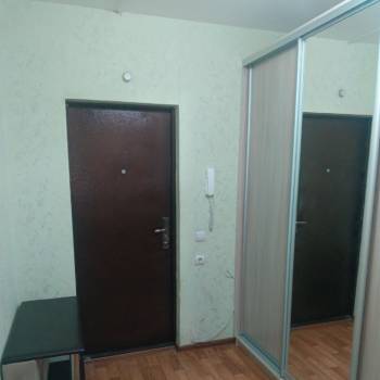 Сдается 1-комнатная квартира, 46 м²