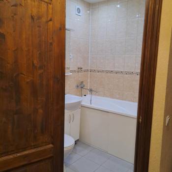 Продается 1-комнатная квартира, 34 м²
