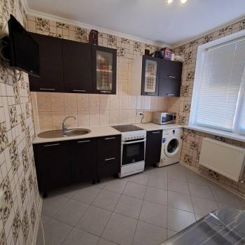 Продается 1-комнатная квартира, 34 м²